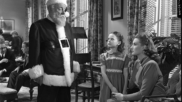 Edmund Gwenn, Natalie Wood, and Maureen O'Hara in a scene from MIRACLE ON 34TH STREET, 1947.