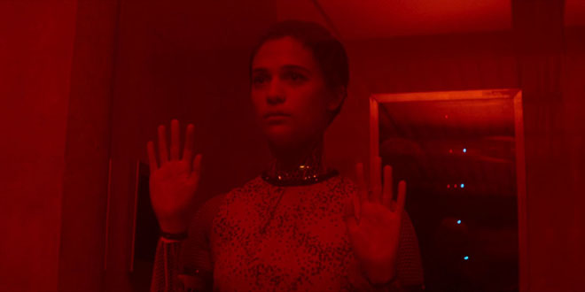 Ex Machina (2015)