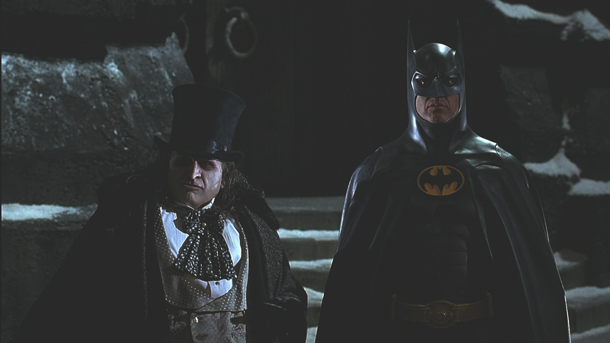 Batman Returns (1992) Movie Summary and Film Synopsis