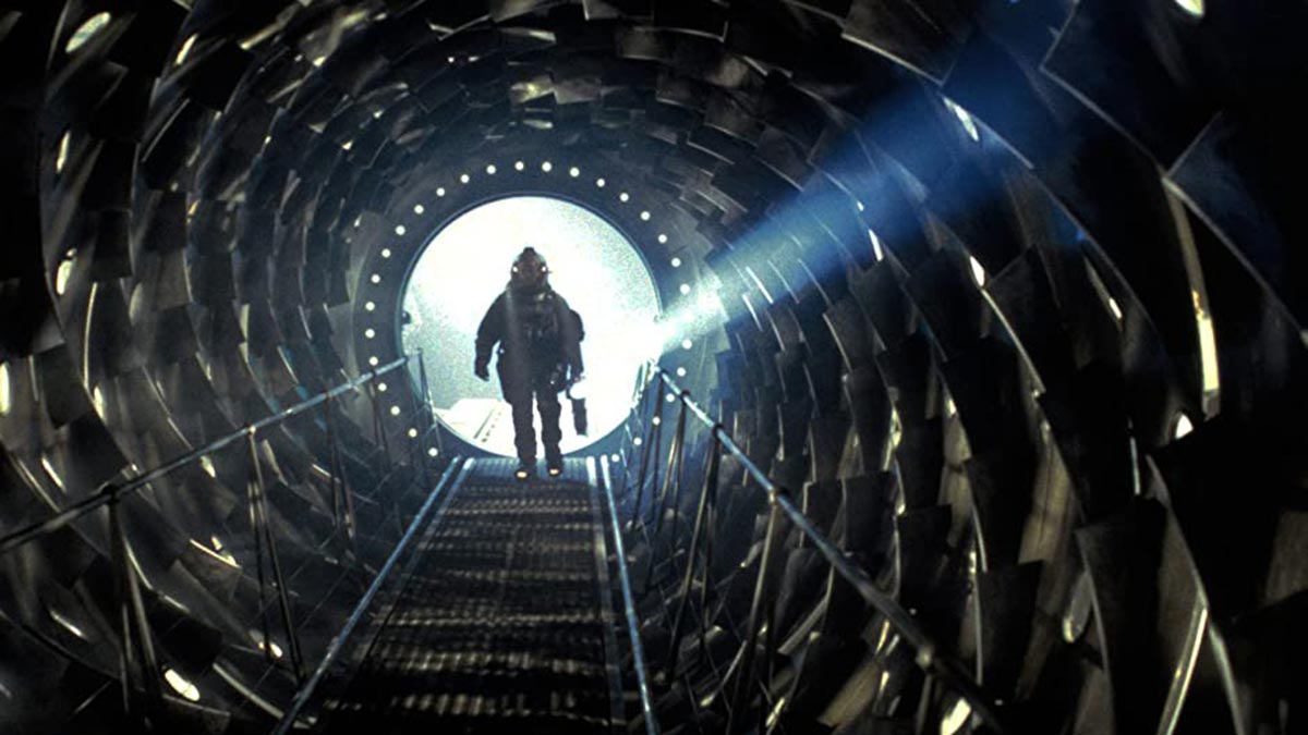 Event Horizon (1997)