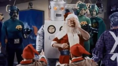 Santa Claus Conquers the Martians (1964)